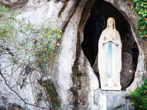 Virgen de Lourdes